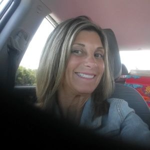 Meet your Posher, Lee